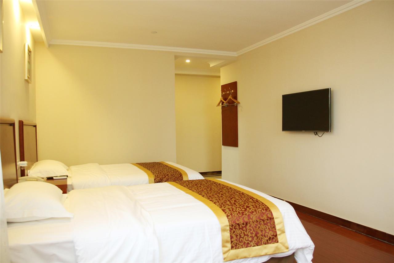 Greentree Inn Guizhou Guiyang Xiaoshizi Business Hotel Guiyang (Guizhou) Exterior foto